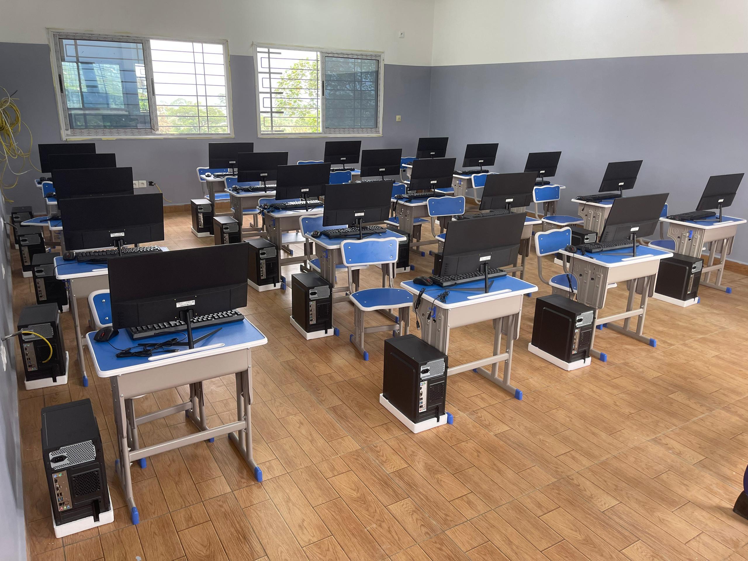 École 6